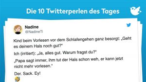 Kind beim Vorlesen vor dem Schlafengehen ganz besorgt: „Geht es deinem Hals noch gut?“ Ich (irritiert): „Ja, alles gut. Warum fragst du?“ „Papa sagt immer, ihm tut der Hals schon weh, er kann jetzt nicht mehr vorlesen.“ Der. Sack. Ey!