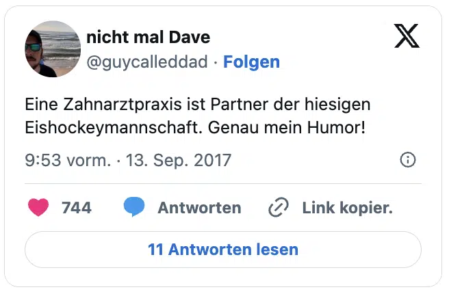 Eine Zahnarztpraxis ist Partner der hiesigen Eishockeymannschaft. Genau mein Humor!