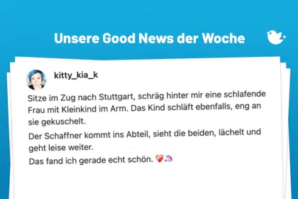 Die schönsten Good News der Woche (195) Sitze im Zug nach Stuttgart, schräg hinter mir eine schlafende Frau mit Kleinkind im Arm. Das Kind schläft ebenfalls, eng an sie gekuschelt. Der Schaffner kommt ins Abteil, sieht die beiden, lächelt und geht leise weiter. Das fand ich gerade echt schön. ❤️‍🩹🦄
