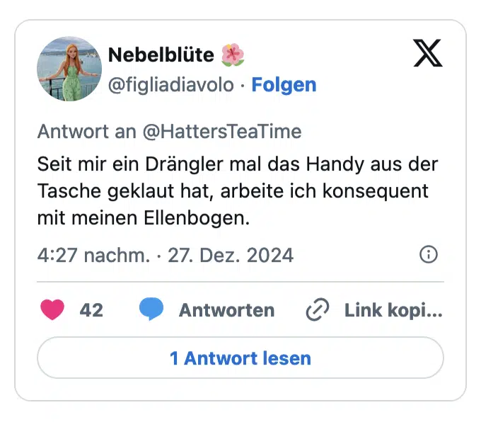 Seit mir ein Drängler mal das Handy aus der Tasche geklaut hat, arbeite ich konsequent mit meinen Ellenbogen.