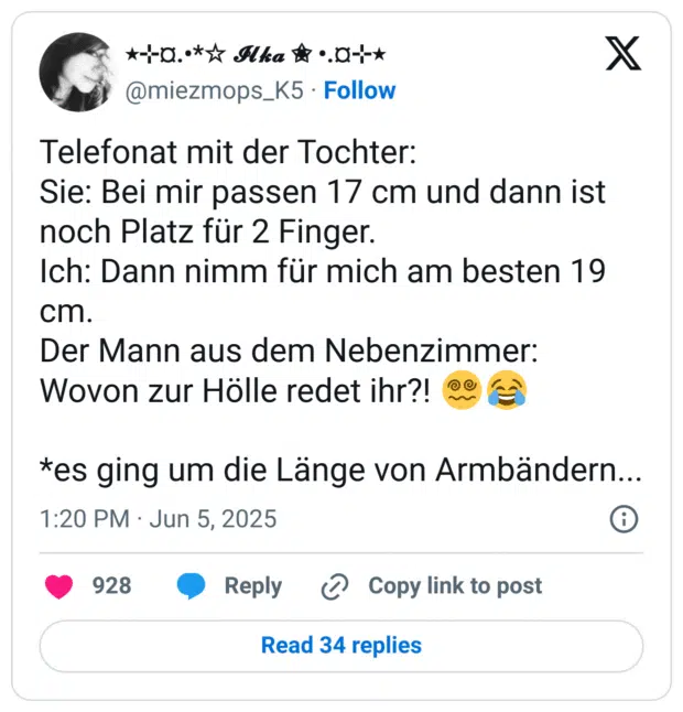 Hab vorhin meine Tochter gewickelt. Sie hatte ne Latzhose an. Mach die auf. Auf einmal krabbelt da ein Käfer raus 😱😭
Ich versuch mega cool zu bleiben und keine Panikattacke zu bekommen (ich mag kein Krabbelzeug), schnapp ihn auf ein Tuch und raus damit. Lebendig!
Meine Tochter: „oh den hab ich vorhin gerettet, ganz vergessen.“
Aber wieso Kind?😂