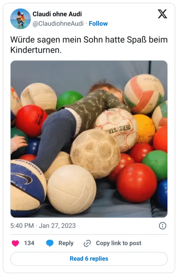 Würde sagen mein Sohn hatte Spaß beim Kinderturnen.