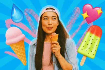 Junge Frau mit Eiswaffel in der Hand vor knallbuntem, grafisch gestaltetem Hintergrund mit Eis-Illustrationen und Emojis – Symbolbild für Sommer und Spaß am Eisessen