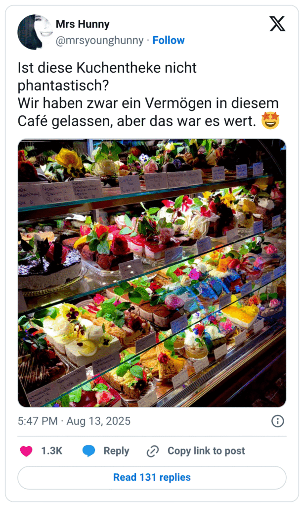 Ist diese Kuchentheke nicht phantastisch? Wir haben zwar ein Vermögen in diesem Café gelassen, aber das war es wert. 🤩