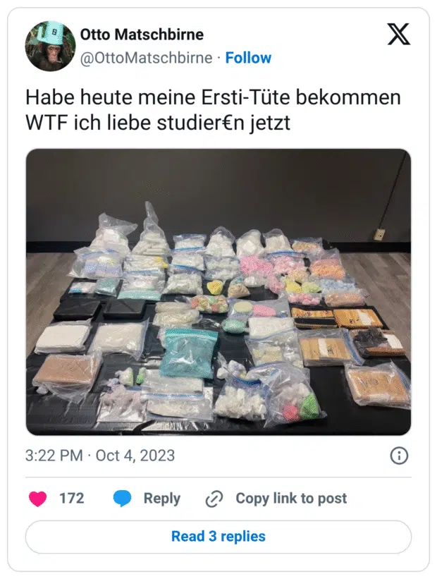 Habe heute meine Ersti-Tüte bekommen WTF ich liebe studier€n jetzt