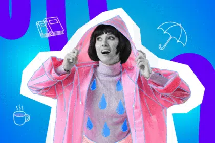 Pop-Art-Illustration einer Frau mit Kurzhaarfrisur und pinkem Regenmantel, die freudig (oder überrascht) dem Regen begegnet. Schwarz-Weiß-Haut und bunte Regentropfen auf der Kleidung. Ideal für Beiträge über Herbstaktivitäten, Regentage, Gemütlichkeit und kreative Freizeitgestaltung.