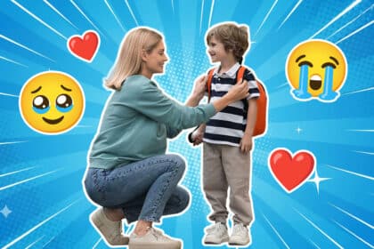 Eine Frau kniet vor einem kleinen Jungen mit Rucksack und hilft ihm, seine Kleidung oder den Rucksack zu richten. Beide lächeln sich an. Im Hintergrund sind blaue Strahlen, rote Herzen und weinende sowie gerührte Emojis zu sehen.