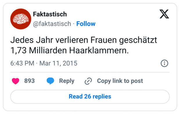 Mini fragt mich, ob sie die schwarze oder pinke Haarklammer verwenden soll. Entscheidet sich dann für pink. Sitzt jetzt mit schwarz am Tisch. "Ich gebe der pinken erst Gelegenheit, über ihr Verhalten nachzudenken." "?" "Sie hat sich versteckt und das ist nicht in Ordnung!"