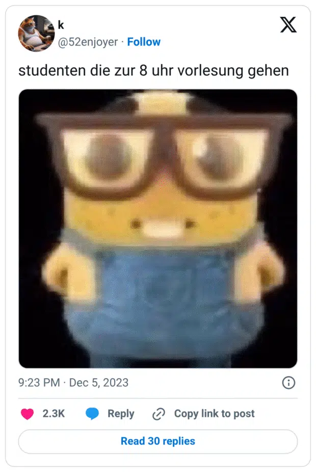 studenten die zur 8 uhr vorlesung gehen