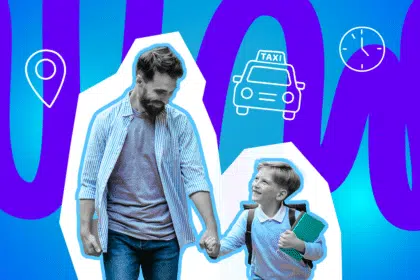 Ein Vater holt seinen gut gelaunten Sohn ab – ein alltäglicher, aber schöner Moment voller Nähe und guter Laune.