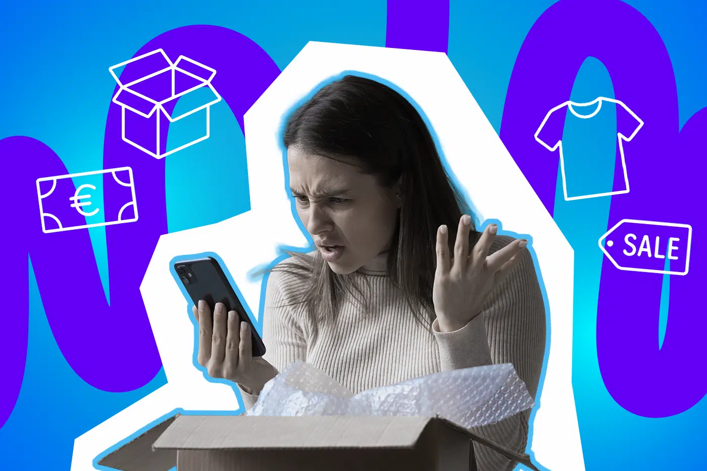 Frau schaut verärgert auf ihr Smartphone, während sie vor einem geöffneten Versandkarton sitzt.