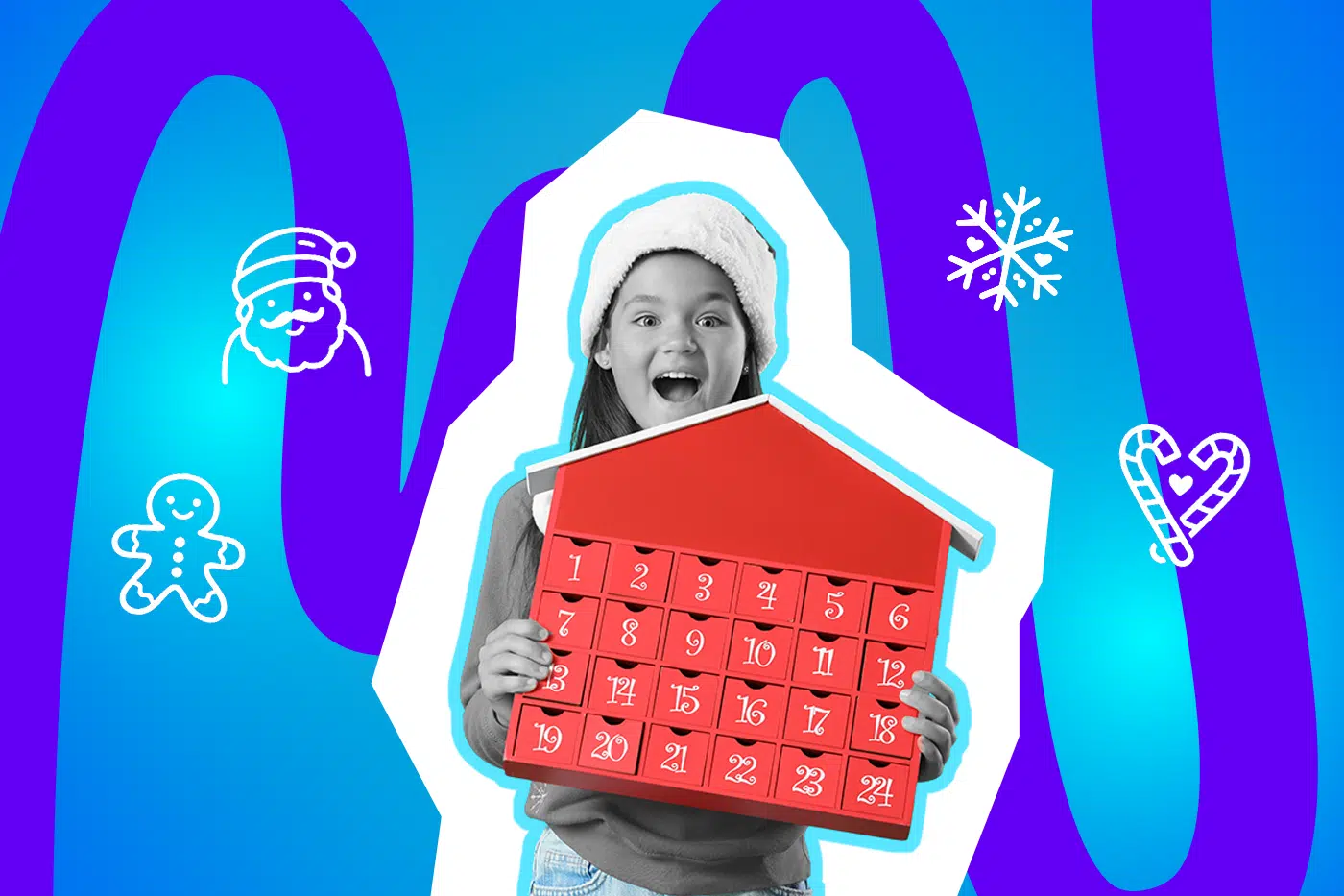 Ein Kind hält begeistert einen roten Adventskalender mit nummerierten Türchen in den Händen. Es trägt eine Wintermütze und schaut mit offenem Mund freudig überrascht.