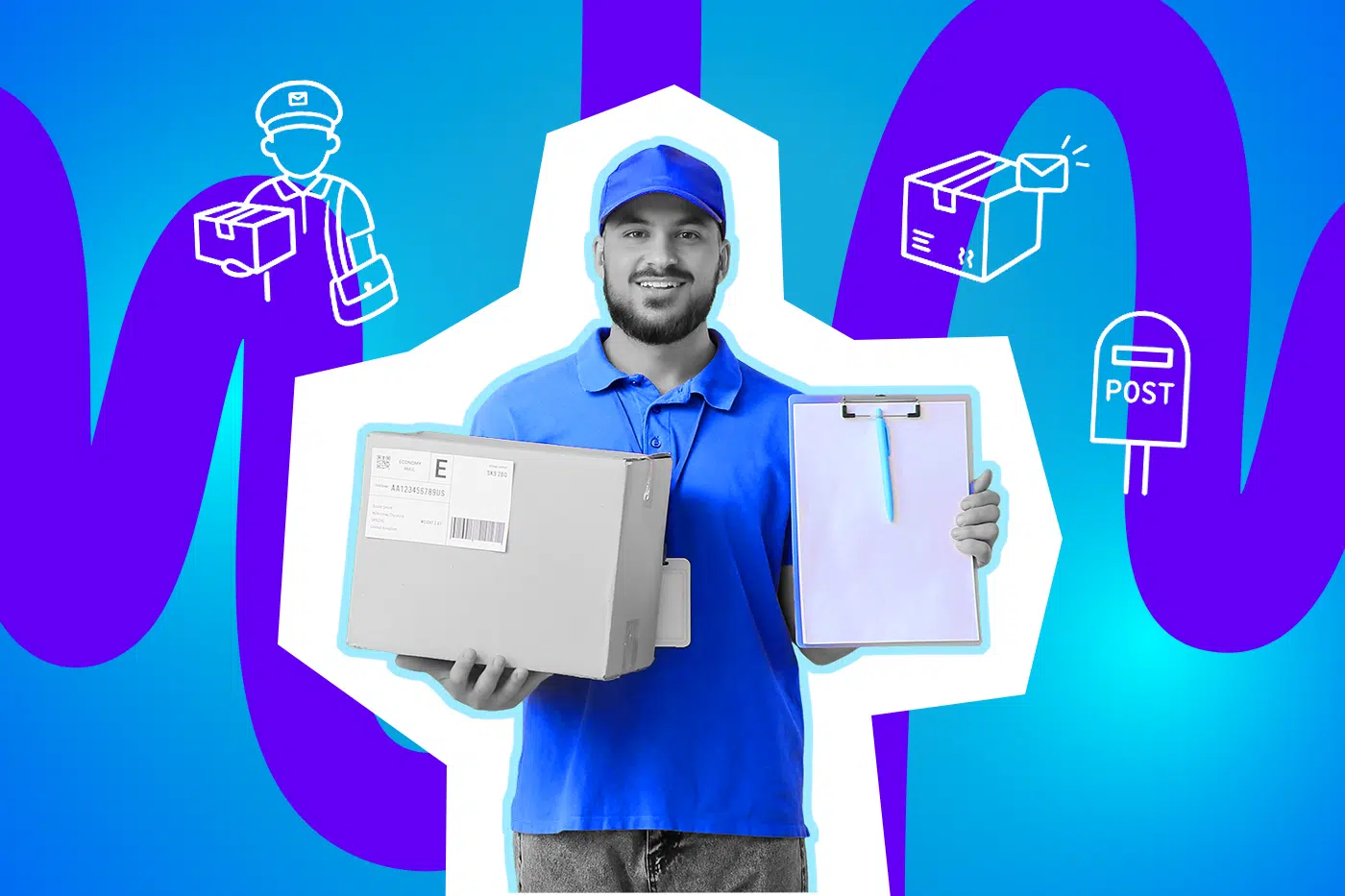 Lächelnder Paketbote hält ein Paket und ein Klemmbrett in den Händen vor einem bunten, grafischen Hintergrund mit Post- und Paketsymbolen.