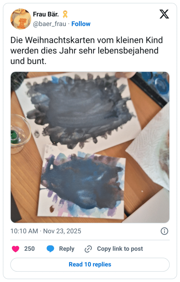 Die Weihnachtskarten vom kleinen Kind werden dies Jahr sehr lebensbejahend und bunt.