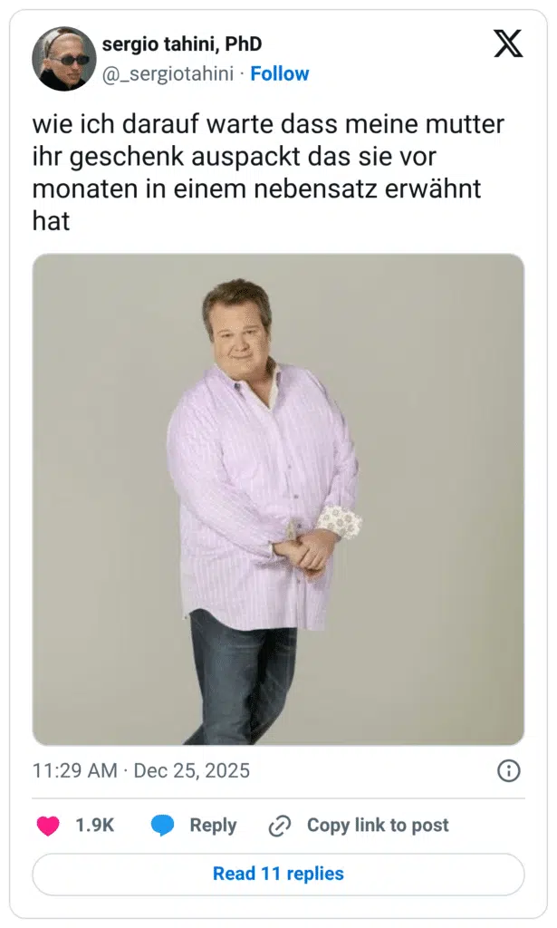 wie ich darauf warte dass meine mutter ihr geschenk auspackt das sie vor monaten in einem nebensatz erwähnt hat