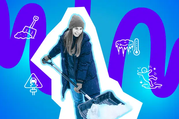 Frau in Winterkleidung schiebt lächelnd Schnee mit einer Schneeschaufel vor einem bunten, grafischen Hintergrund mit Wintersymbolen.