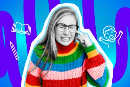 Humorvolle Collage zum Thema Schulstress und Lärmbelästigung: Eine extrem genervt und gestresst blickende Frau in Schwarz-Weiß mit Brille kneift die Augen schmerzverzerrt zusammen, fletscht die Zähne und hält sich verzweifelt mit dem Zeigefinger ein Ohr zu. Sie trägt einen leuchtend bunten, regenbogenfarben gestreiften Rollkragenpullover. Weiße Strichzeichnungen eines aufgeschlagenen Buches, eines Stiftes und eines laut schreienden Kindes sowie das Pop-Art-Motiv vor einem blau-violetten Wellen-Hintergrund visualisieren pointiert die pure Reizüberflutung, den ohrenbetäubenden Lärm im Klassenzimmer und den absoluten Ausnahmezustand namens Schulalltag.
