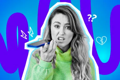 Humorvolle Collage zum Thema Ex-Partner, toxische Nachrichten und Booty Calls: Im Zentrum steht eine junge Frau in Schwarz-Weiß, die extrem genervt, skeptisch und angewidert in die Kamera blickt, während sie ein Smartphone mit blauer Hülle waagerecht wie bei einer Sprachnachricht vor den Mund hält. Sie trägt einen leuchtend hellgrünen Rollkragenpullover, der farblich extrem stark hervortritt. Weiße Blitz- und Fragezeichen-Icons, ein weißes Icon eines gebrochenen Herzens sowie das Pop-Art-Motiv vor einem markanten blau-violetten Wellen-Hintergrund in der Datei "Threads-Wenn-der-Exfreund-plötzlich-wieder-.schreibt.jpg" visualisieren pointiert die absolute Fassungslosigkeit und den genervten "Was willst du eigentlich?!"-Moment, wenn sich der Ex-Freund nach Jahren der Funkstille plötzlich mit niederen Absichten wieder meldet.