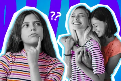 Ausdrucksstarke Collage zum Thema Coming-out, familiäre Akzeptanz und sexuelle Identität: Auf der linken Seite blickt ein Mädchen in Schwarz-Weiß nachdenklich und leicht irritiert nach oben, während sie den Zeigefinger ans Kinn legt. Sie trägt ein leuchtend pink-orange gestreiftes T-Shirt. Auf der rechten Seite umarmen sich zwei junge Frauen in Schwarz-Weiß innig von hinten und lachen glücklich mit geschlossenen Augen. Die vordere Frau trägt ein pink-schwarz gestreiftes T-Shirt, die hintere ein orangefarbenes Oberteil, welche farblich stark hervortreten. Weiße Fragezeichen-Icons über dem Mädchen und das Pop-Art-Motiv vor einem markanten blau-violetten Wellen-Hintergrund visualisieren pointiert den schmerzhaften Konflikt, wenn die eigene Identität durch die Familie infrage gestellt wird, im starken Kontrast zum puren Glück und der unbestreitbaren Realität echter Liebe.