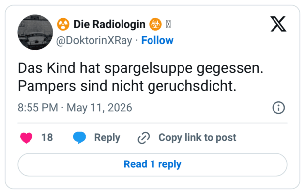 Das Kind hat spargelsuppe gegessen. Pampers sind nicht geruchsdicht.