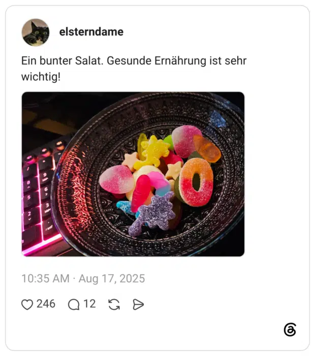 Ein bunter Salat. Gesunde Ernährung ist sehr wichtig!
