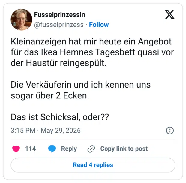 Kleinanzeigen hat mir heute ein Angebot für das Ikea Hemnes Tagesbett quasi vor der Haustür reingespült. Die Verkäuferin und ich kennen uns sogar über 2 Ecken. Das ist Schicksal, oder??