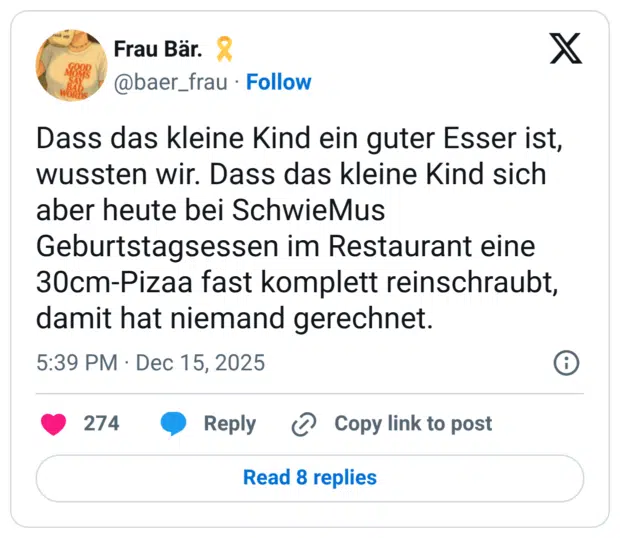 Dass das kleine Kind ein guter Esser ist, wussten wir. Dass das kleine Kind sich aber heute bei SchwieMus Geburtstagsessen im Restaurant eine 30cm-Pizaa fast komplett reinschraubt, damit hat niemand gerechnet.