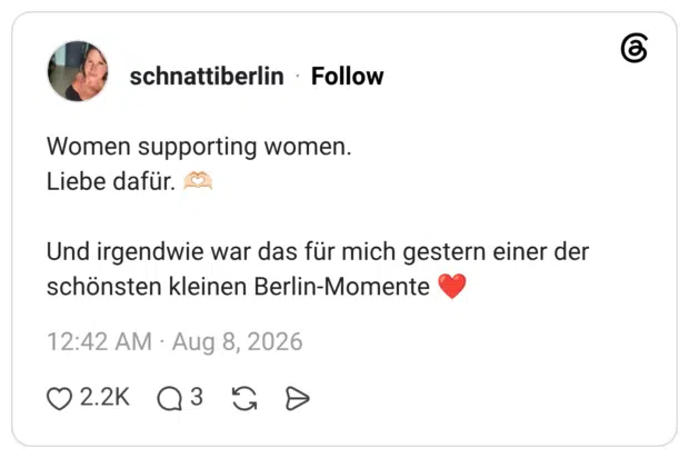 Women supporting women. Liebe dafür. 🫶🏻 Und irgendwie war das für mich gestern einer der schönsten kleinen Berlin-Momente ❤️