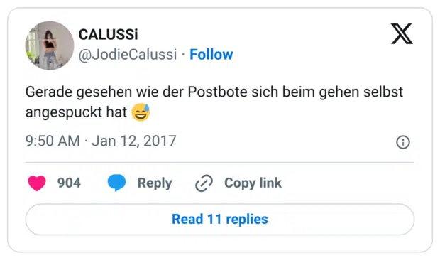 Gerade gesehen wie der Postbote sich beim gehen selbst angespuckt hat 😅